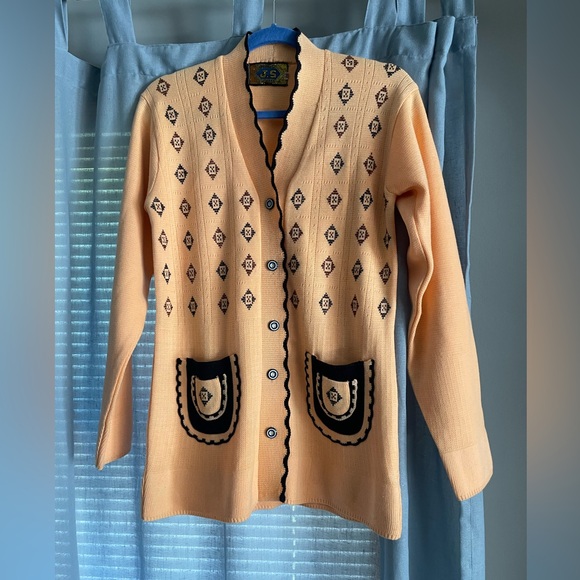 Vintage sweater size 36 - Picture 2 of 7